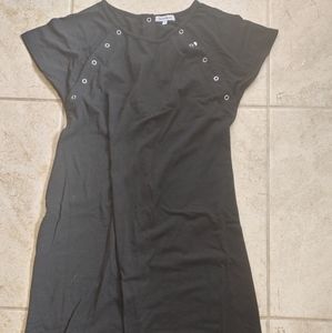 Hospital gown delivery and nursing